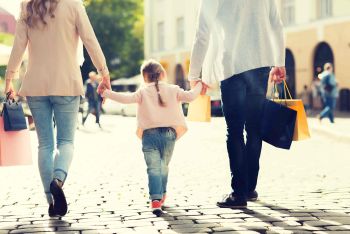 5 verrückte Vorurteile über Einzelkinder – Was ist wirklich dran?