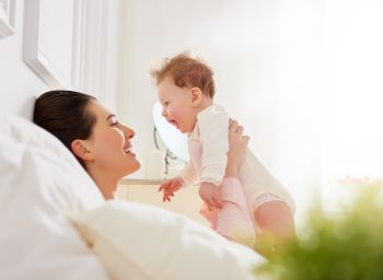Was dein Baby dir sagen will – 10 interessante Babysignale
