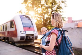 Wie stressig ist Zugfahren mit Kind wirklich?