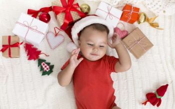 Babys First Christmas: 5 Fotogeschenkideen zum selbst gestalten 