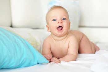 Dein Baby hat Blähungen? - Diese 7 Tipps können helfen