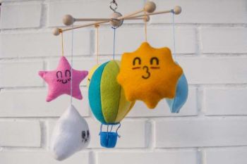 Individuell und voller Liebe: 5 tolle DIY-Ideen für die Babyzeit